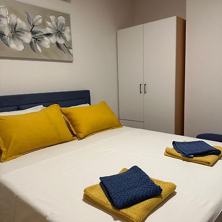 Apartmani Vice Brela Esterno foto